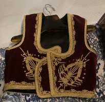 Maroon Cropped Vest